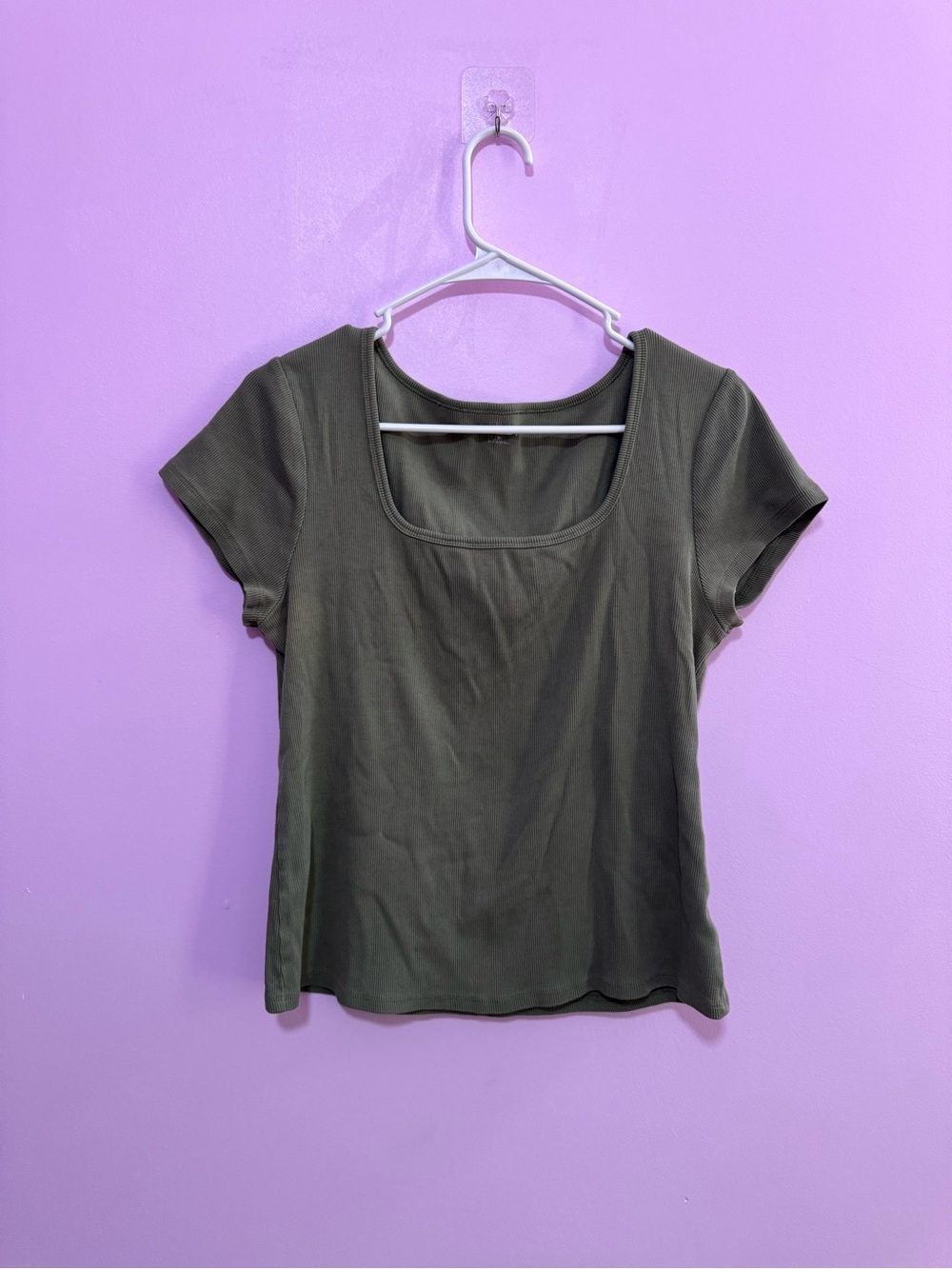 Old Navy Olive Green Scoop Neck Short Sleeve Tee